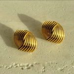 jamila stud earings - Image 2